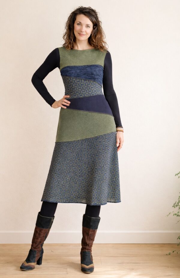 Tish kunstig en vrouwelijke jurk