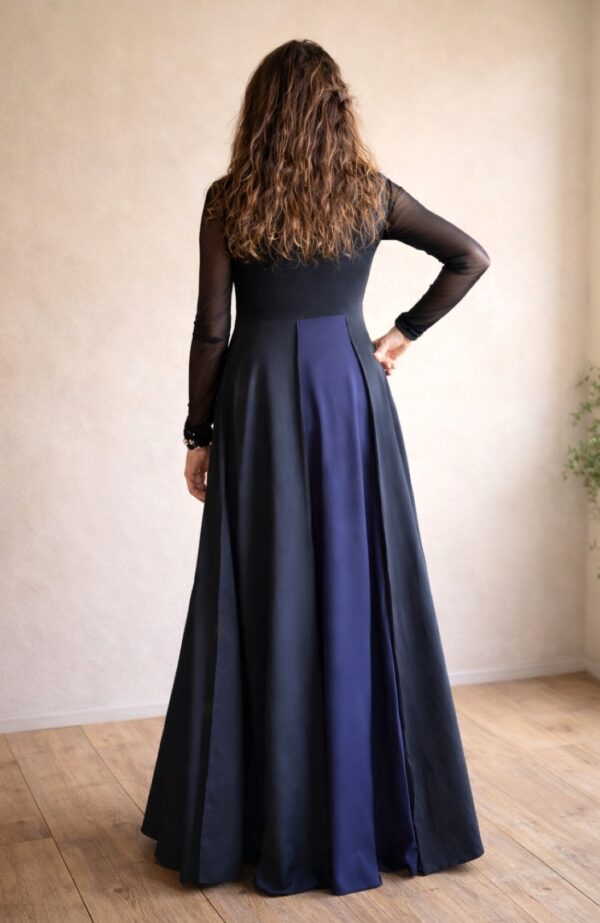 Thalassa zwart donkerblauw wijdvallende jurk