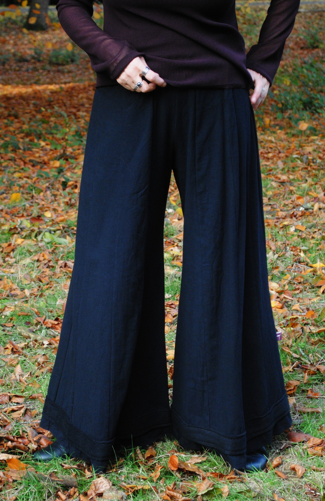 Manu Black Wide Cotton Pants