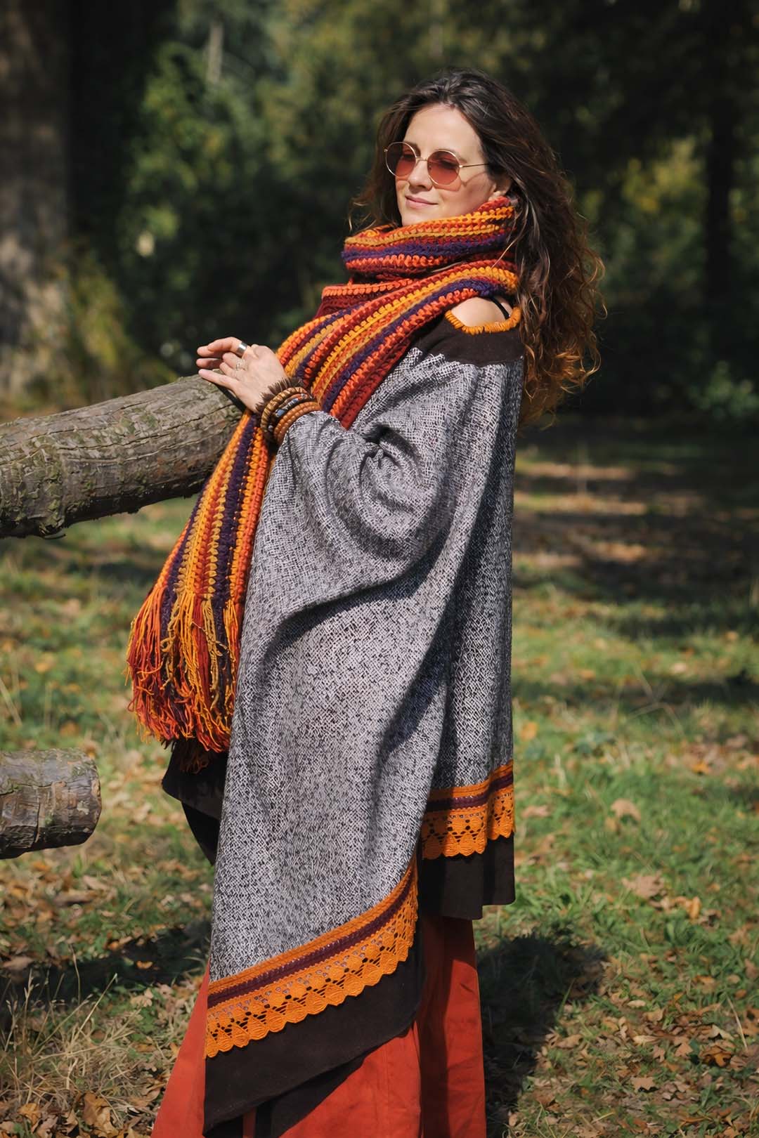 Aelura Tula Moon Clothing Poncho